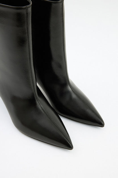 Ankle boots 7