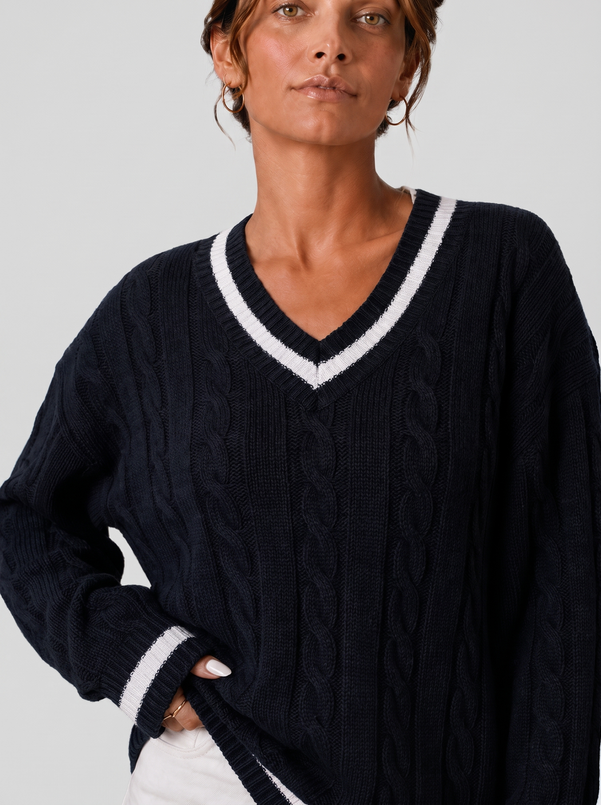 Women's Cable Knit Sweater - V-Neck Long Sleeve Pullover